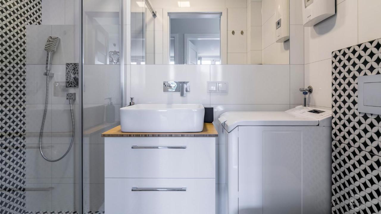 46m² 3 slaapkamer, 1 privé badkamer Appartement in Lange Tuinen Gdańsk Buitenkant foto